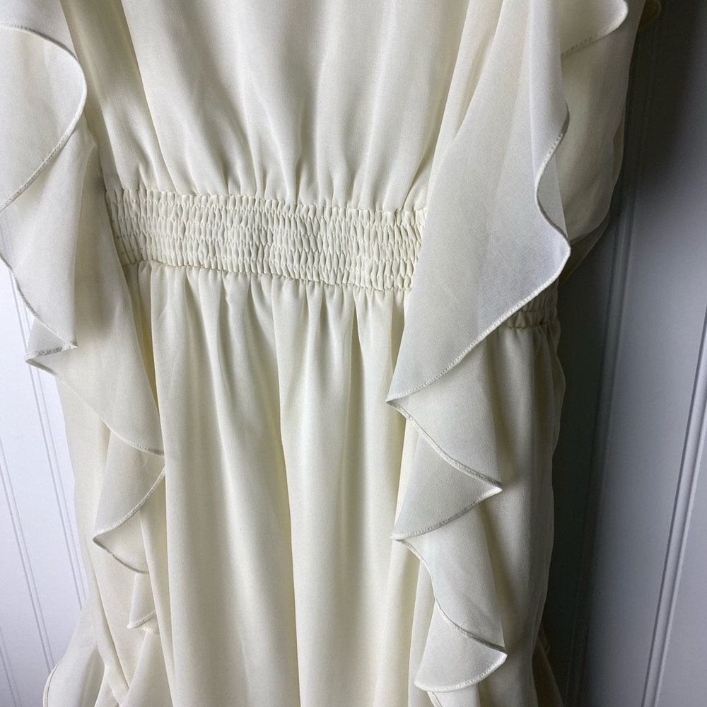 Double Zero Ivory Dress Keyhole Beading Front - Picture 4 of 10